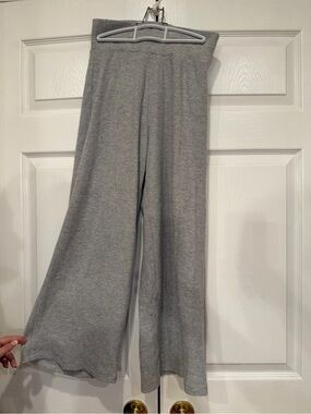 Abercrombie and fitch waffle knot yoga pants 3/4” length